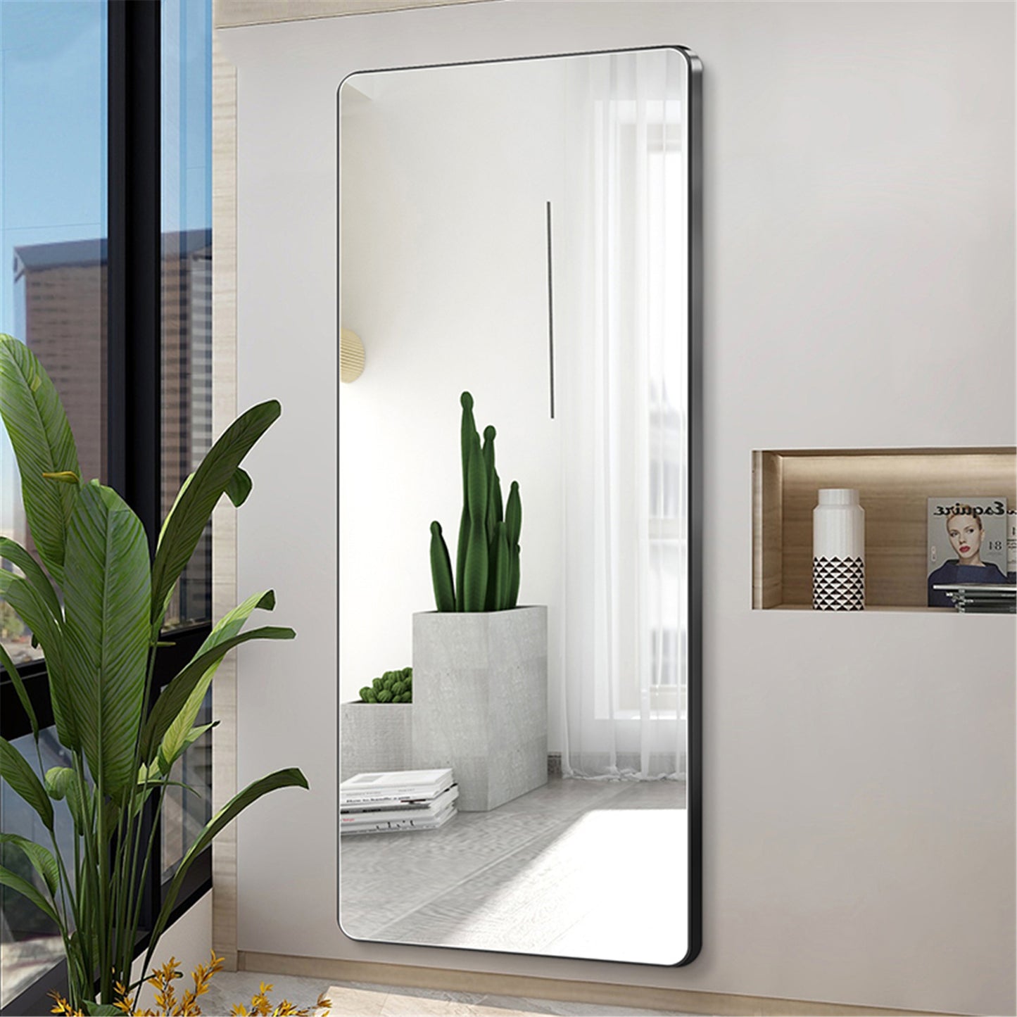 Round Corner Mirror with High-Quality Silver Glass & Aviation-Grade Aluminum Frame LY-06
